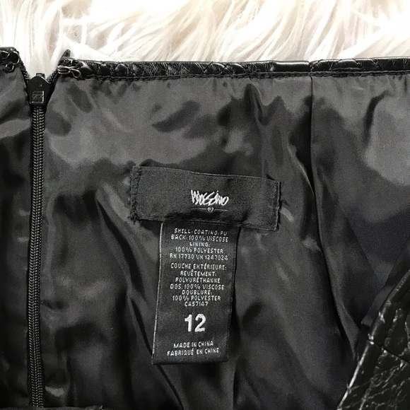 Faux Leather Miniskirt - Picture 3 of 3